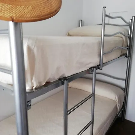 Hébergement de vacances Ensan Ciprian Playa Cubelas San Cibrao